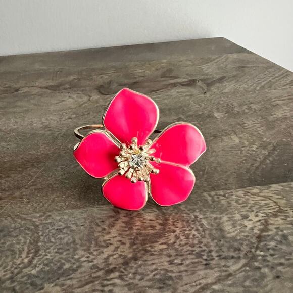Pink and silver tone enamel dramatic flower statement hinged bracelet - Picture 3 of 8